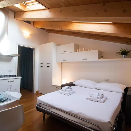 Getaway Next To Piazza Unita * Triest