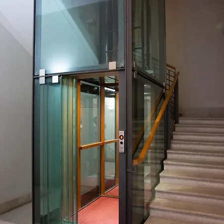 Apartment Getaway Next To Piazza Unita
